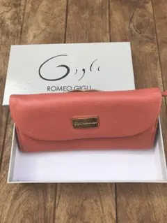 ロメオジリ　牛革長財布のサムネイル