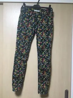 スキニーパンツ 花柄パンツ レギンス