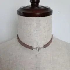 ２枚合わせの本革チョーカー＆マンテル