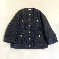 ラウンジドレス　ツイードジャケット　グレー　金ボタン　ノーカラー　卒園式　卒業式