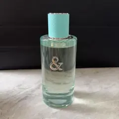 ティファニー　香水のサムネイル