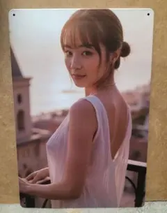 ブリキ看板　女性Suzu③新品良好
