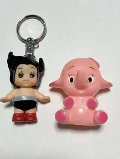 昭和レトロ　希少　鉄腕アトムキーホルダー＆サトコちゃん指人形セットのサムネイル