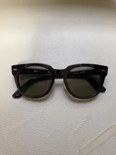 Ray-Ban RB4168F 902 サングラスのサムネイル