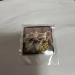 M!LK POP UP EVENT スクエア缶バッジ 集合