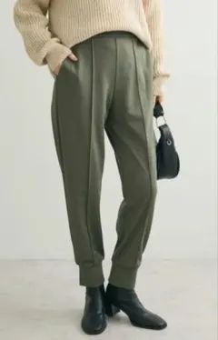 美品　暖パン　ジョガーパンツ　chocol raffine robe　カーキ　F