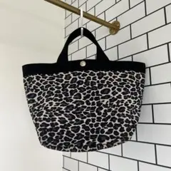 Herve Chapelierパンサーブラン×シルバー 701 ドラジェタグ - メルカリ
