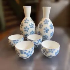 有田焼 徳利 おちょこ 酒器揃 染付　梅文様のサムネイル
