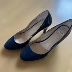ZARA TRF ハイヒール パンプス ネイビーのサムネイル