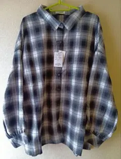 新品タグ付き☆　大きいサイズ　レディース　トップス　シャツ　チェック柄　4L