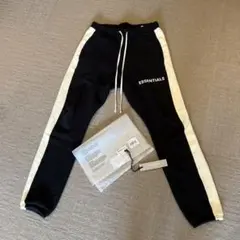 ESSENTIALS ジョガーパンツ S ブラック/ホワイト