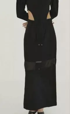 クラネSHEER SWITCHING STRAIGHT SKIRTのサムネイル