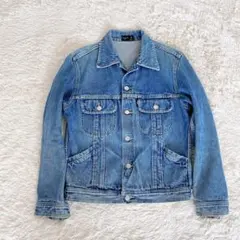 Item thumbnail for item deb20405-f724-40d6-8e00-ae6b5aaa8f34