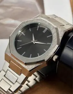 八角形メタル　クォーツ時計 オクタゴン　ストリート