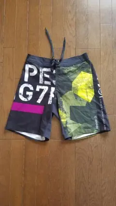 シ*タ様 Reebok　パンツ　サイズM