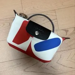 Longchamp x Robert Indiana ロンシャン限定ポーチのサムネイル