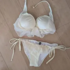 LIP SERVICE フリル付きセパレート水着 Mサイズ クリームのサムネイル