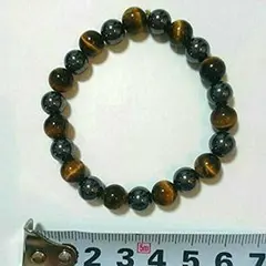虎目石(タイガーアイ)と磁気のブレスレット