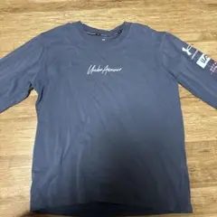 Under Armour グレー 長袖シャツ M