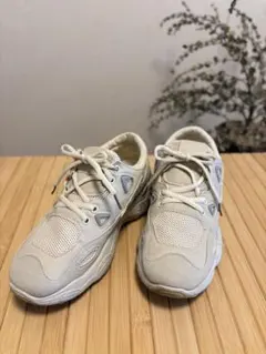 韓国 スニーカー