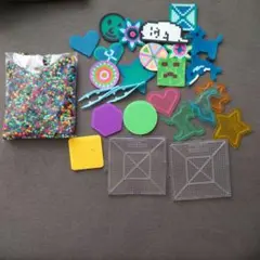 アイロンビーズセット 多色・形状プレート付き　作品付き