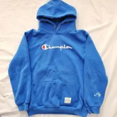 ギ*ン様 champion チャンピオン パーカーフーディースウェット古着青刺繍