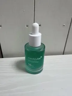 メディキューブ medicube アゼライン酸 セラム 美容液のサムネイル
