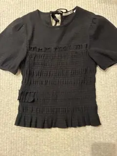 UNIQLO × CECILIE BAHNSEN シャーリングブラウス