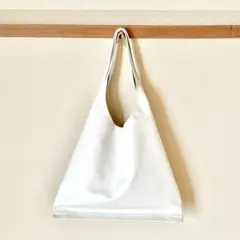 Item thumbnail for item 0429d1f8-c377-4ba8-bd19-c2755d6a473d