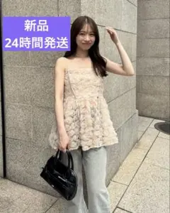 chico ローズチュールペプラムブラウス