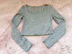 Dazy ショート丈トップス カットソー 長袖Tシャツ グレー Sサイズ