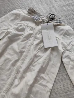 BURBERRYホワイトロンパース チェック柄襟付き