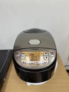 の南部鉄器「極め羽釜」象印最高級炊飯器 NP-WS10 5.5合 黒 圧力IH