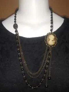 カメオデザイン ネックレス 黒