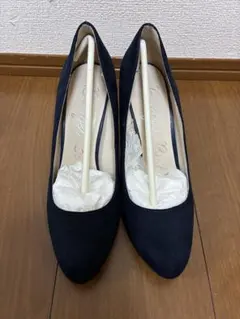 【美品】ブリジットバーキン パンプス 24.5 ネイビー スエード グリッターのサムネイル