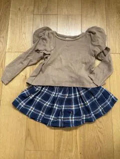O&G 110サイズ フリル付きトップスとスカートセット