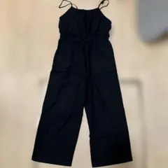 黒いキャミソールオーバーオール 140 ユニクロ　女の子