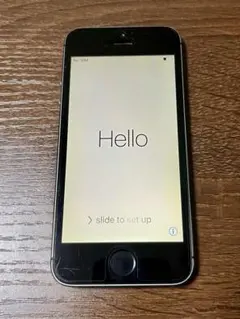 Apple iPhone 5s 64GBスペースグレー au
