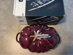 激レア STAUB 40511-774 レッド 25cm チェリー ココット トマト (ストウブ) Staub 両手鍋 ストウブグレナディンレッドトマトココット　25cm 調理器具