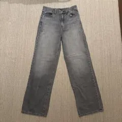 UNIQLO JEANS ストレートデニムパンツ グレーのサムネイル