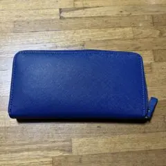 青の長財布