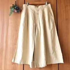 ❣️【160】ユニクロ ベージュ ボタン付き ワイドレッグ キュロット 女の子