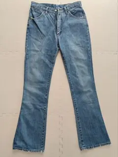 Wrangler ラングラー デニム フレア　ジーンズ レディース W68cmのサムネイル