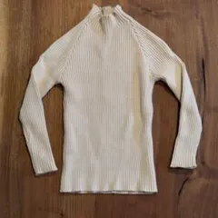 ぴーちゃん様専用　リブハイネックカットソー　オフホワイト