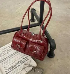 2ポケクロコ型押しボストンバッグ