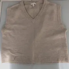 ニットベスト