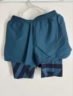 インナーパンツ付きショートパンツ 青