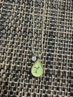 イニシャルネックレス ― 「R」 サークルモチーフ ゴールドカラー 匿名配送