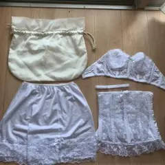 セモアブライダルインナー