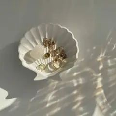 Item thumbnail for item 383fbf04-efb8-452d-8851-444afec328e5